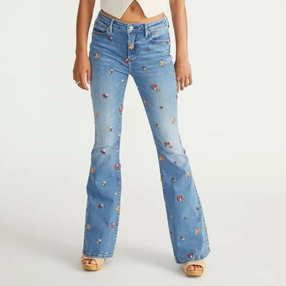 DRIFTWOOD Farrah x Wonderland Embroidered Mushroom Floral Flare Leg Jeans Sz 34